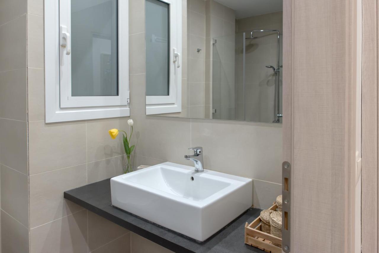 Amazing Apartment 2 Min To Acropolis Atene Esterno foto